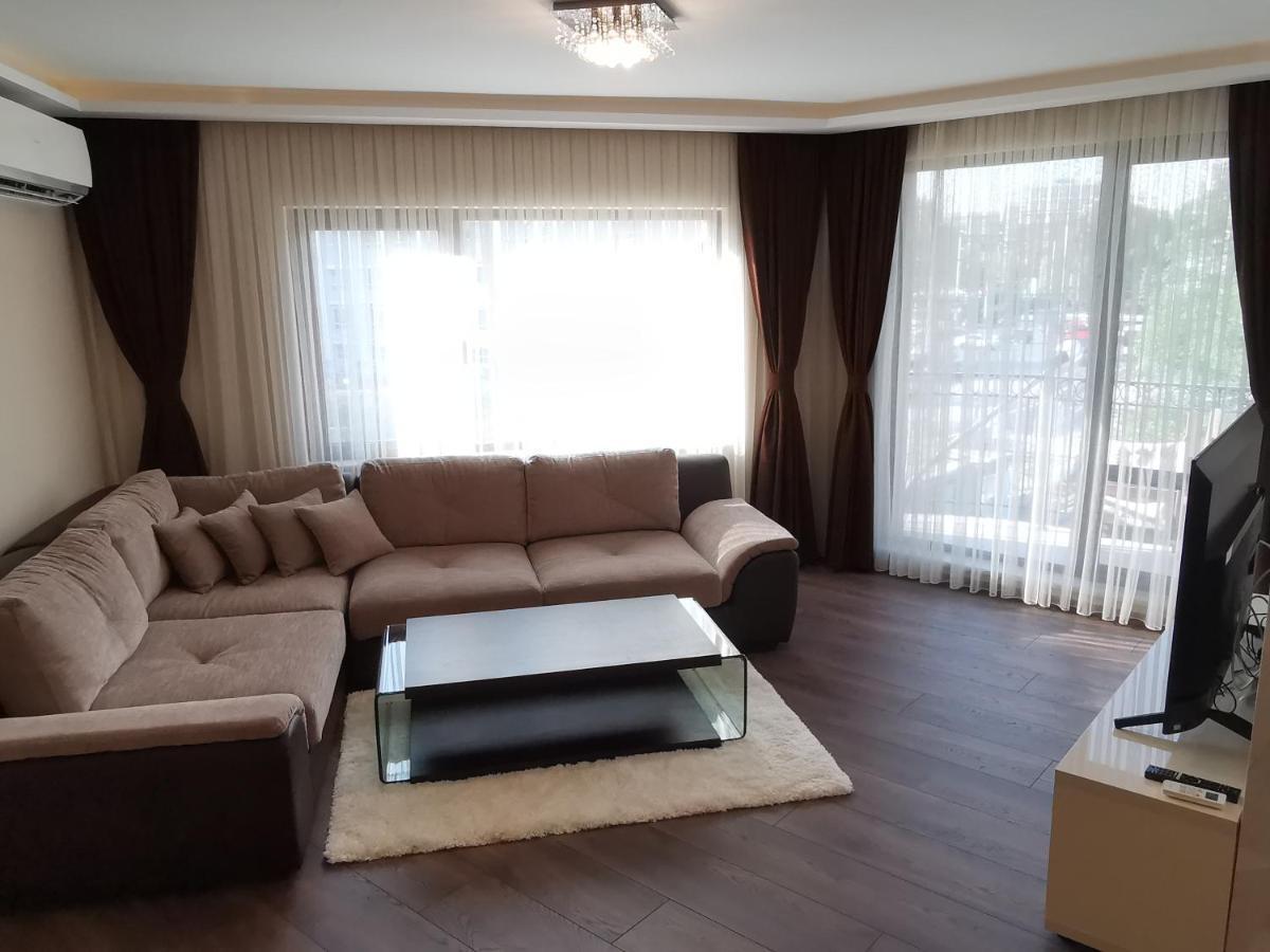 City Center Lux Apartment Varna Eksteriør bilde