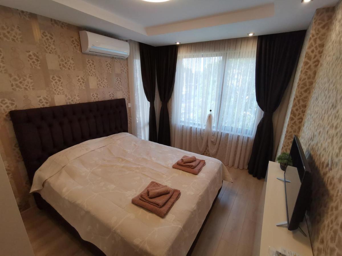 City Center Lux Apartment Varna Eksteriør bilde